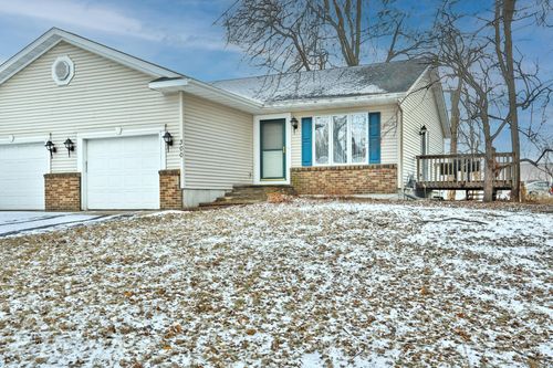 300 18th Avenue Ne, Waseca, MN, 56093 | Card Image