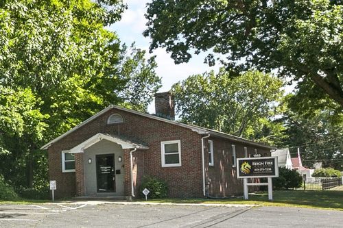 1060 Worcester St, Springfield, MA, 01151-1426 | Card Image