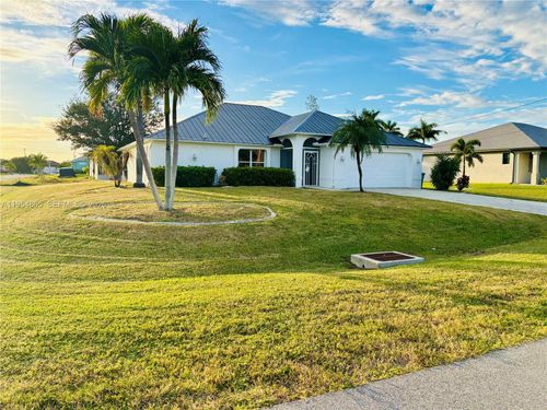 142 Sw 34th Pl, Cape Coral, FL, 33991-7665 | Card Image