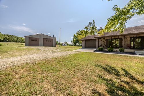 222 Oursbourn Dr, Stoutland, MO, 65567-9339 | Card Image