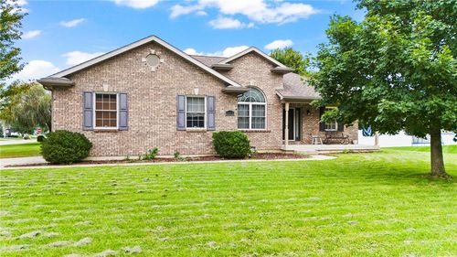 1111 Arbor Ln, Troy, OH, 45373-7606 | Card Image