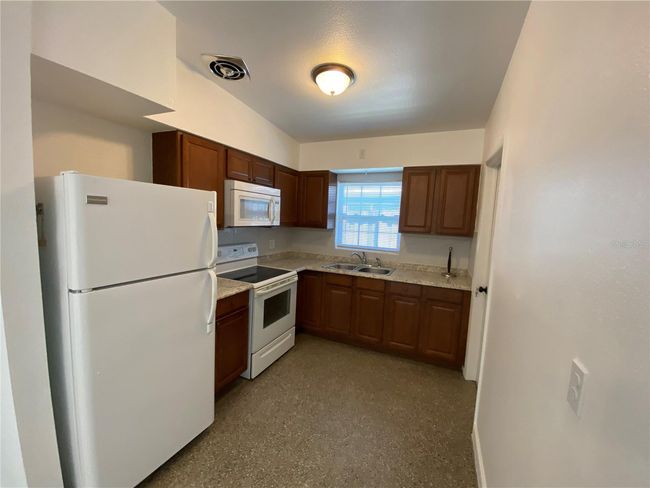 3918 W Lemon St, House other with 3 bedrooms, 1 bathrooms and null parking in TAMPA FL | Image 9