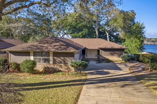 630 Sailboat Drive, Niceville, FL, 32578 | Card Image