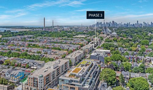 5-1755 Queen St E, Toronto, ON, M4L3Y4 | Card Image