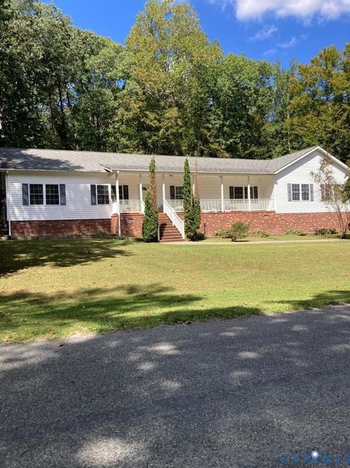514 Wallace St, Warsaw, VA, 22572-3123 | Card Image