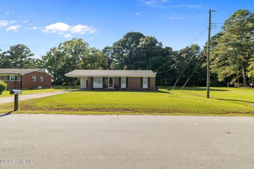 227 Belfast Ave, Goldsboro, NC, 27530-8159 | Card Image