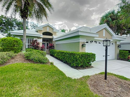 539 Fallbrook Dr, VENICE, FL, 34292-3153 | Card Image