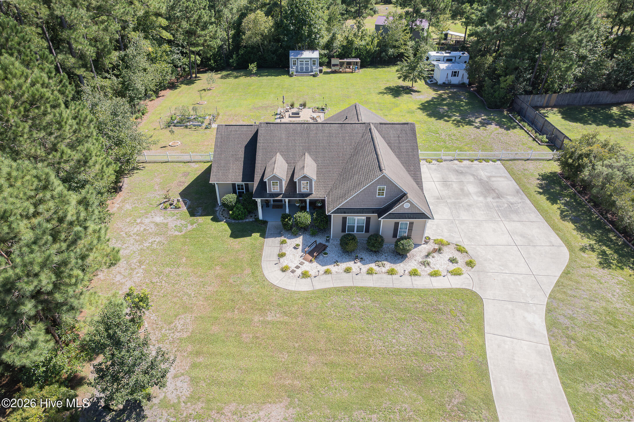 Residential in Holly Ridge