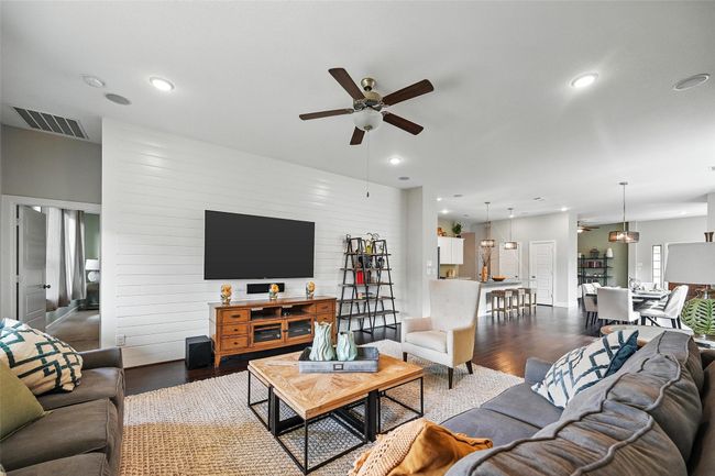 1605 Cedar Crest Dr, House other with 4 bedrooms, 2 bathrooms and null parking in Forney TX | Image 6