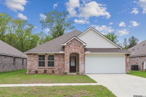 13005 Bayberry Ave, Denham Springs, LA, 70706-1281 | Card Image