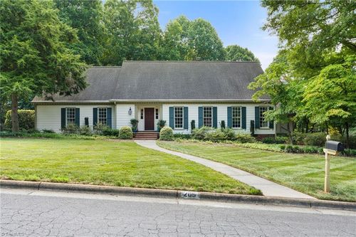 205 Heatherton Way, Winston-Salem, NC, 27104-4448 | Card Image