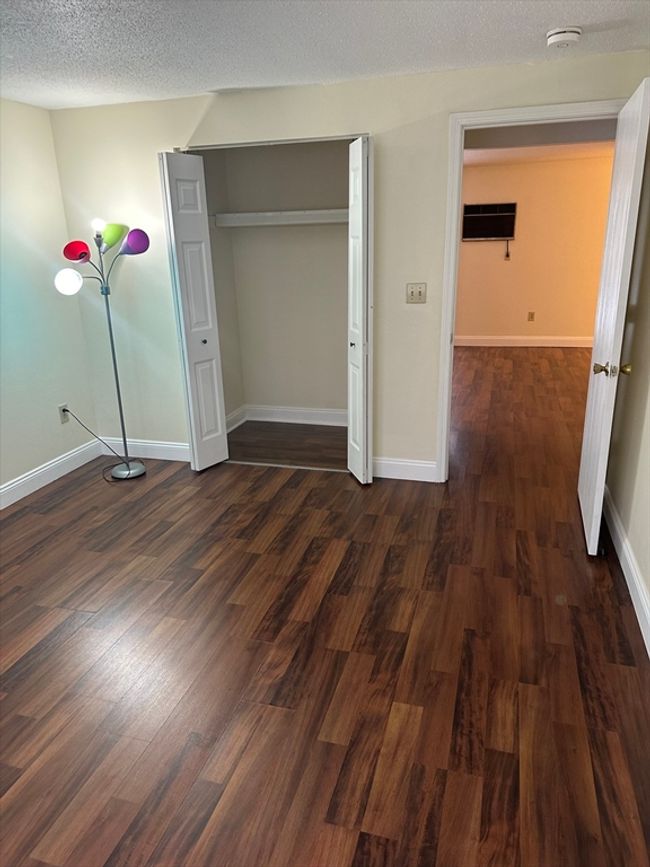 UNIT-6 - 1700 Skyline Dr, Condo with 2 bedrooms, 1 bathrooms and 2 parking in Lowell MA | Image 24