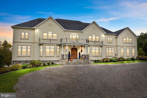 274 Pineville Rd, NEWTOWN, PA, 18940-3120 | Card Image