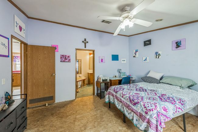 110 N 2 Nd St, House other with 3 bedrooms, 2 bathrooms and null parking in Mount Calm TX | Image 13