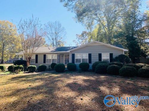 2217 12th St Se, Decatur, AL, 35601-4523 | Card Image