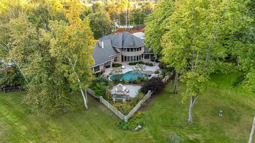 966 Thornberry Drive, HOBART, WI, 54155 | Card Image