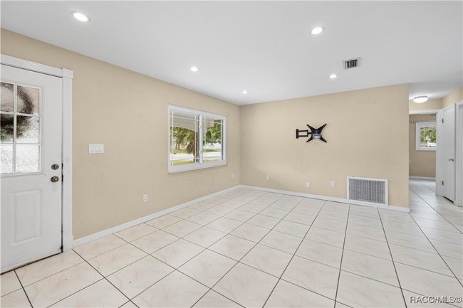 1569 Larkin Rd, House other with 3 bedrooms, 1 bathrooms and 2 parking in Spring Hill FL | Image 11