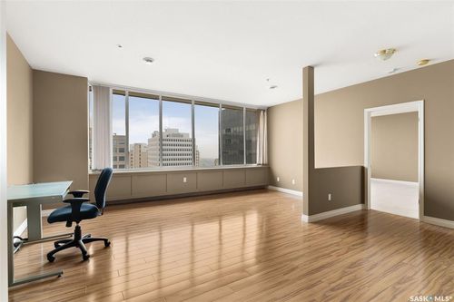 1202-1867 Hamilton St, Regina, SK, S4P2C2 | Card Image