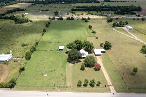330 S Goode Rd, Wilmer, TX, 75172-3312 | Card Image