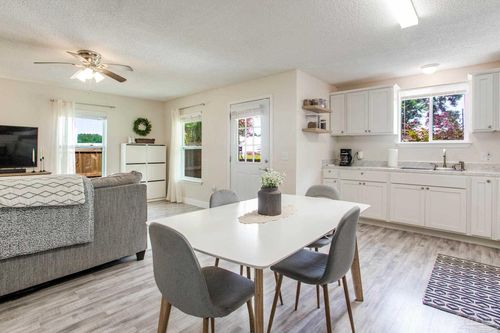 3917 W Mallory St, Pensacola, FL, 32505-6141 | Card Image