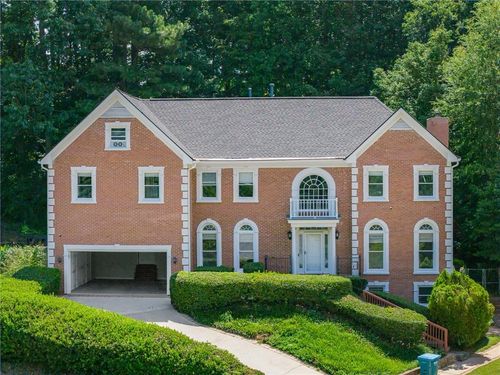 660 Belgrave Ln, Tucker, GA, 30084-2076 | Card Image