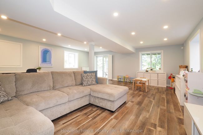 11 - 90 Alderson Dr, Condo with 3 bedrooms, 4 bathrooms and 3 parking in Cambridge ON | Image 39
