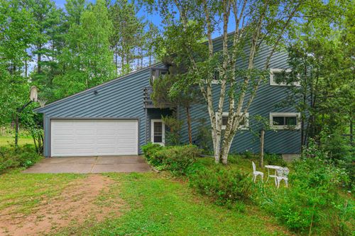 1990 Woodduck Dr, Stevens Point, WI, 54481-9021 | Card Image