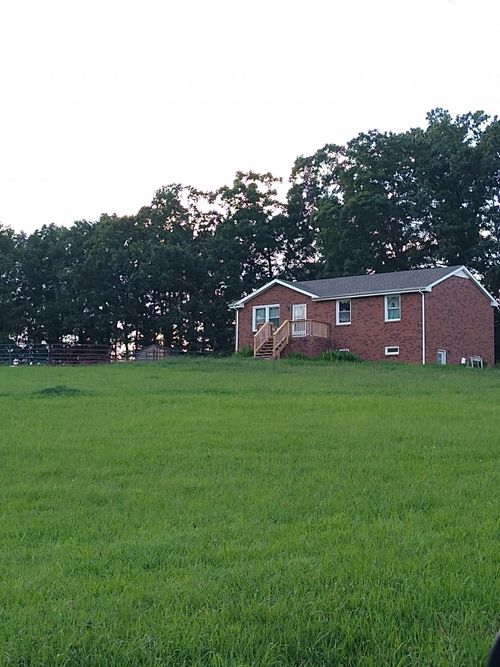 4563 Cumberland City Rd, Indian Mound, TN, 37079-9430 | Card Image