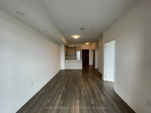 509-99 Eagle Rock Way, Maple, ON, L6A5A7 | Card Image