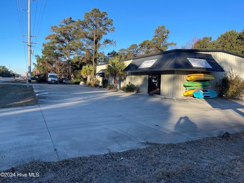 2582 Highway 24, Newport, NC, 28570 | Card Image