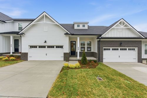 450 Buckwood Ave, Thompsons Station, TN, 37179 | Card Image