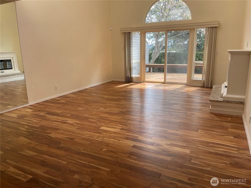303-2426 James Pl, Langley, WA, 98260-9794 | Card Image