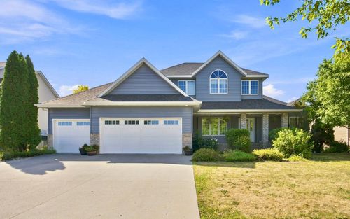 609 Lexington Ln, Moorhead, MN, 56560-6778 | Card Image