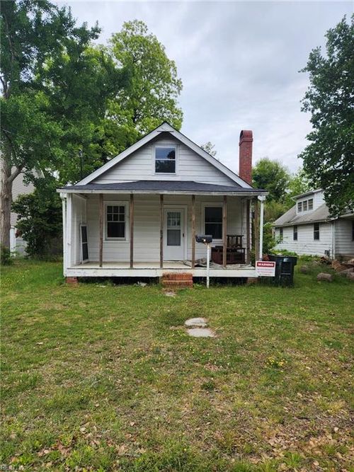 222 N Fifth Street, Hampton, VA, 23664 | Card Image
