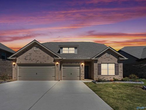 109 Rose Valley Dr, New Market, AL, 35761-7002 | Card Image