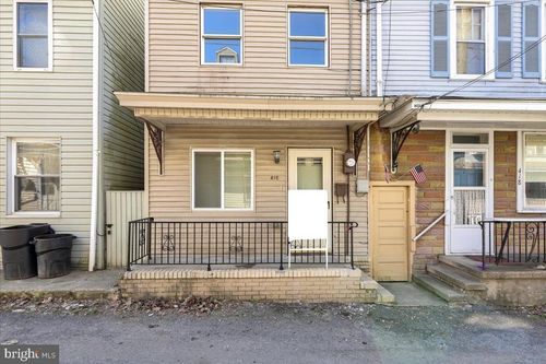 416 W Mount Vernon St, SHENANDOAH, PA, 17976-1560 | Card Image