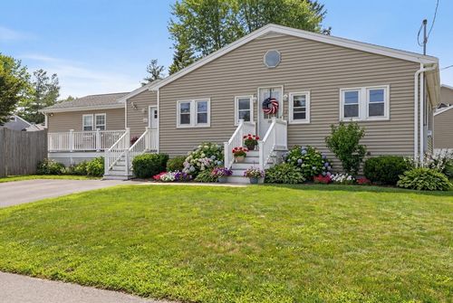 165 Lake Shore Dr, Weymouth, MA, 02189-1538 | Card Image