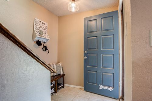 c-31-8633 Knoxville Dr, Lubbock, TX, 79423-2703 | Card Image