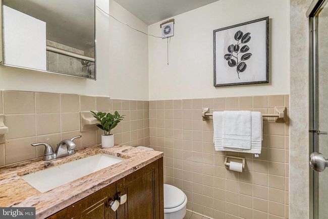 UNIT-1207 - 5340 Holmes Run Pkwy, Condo with 2 bedrooms, 1 bathrooms and null parking in ALEXANDRIA VA | Image 16