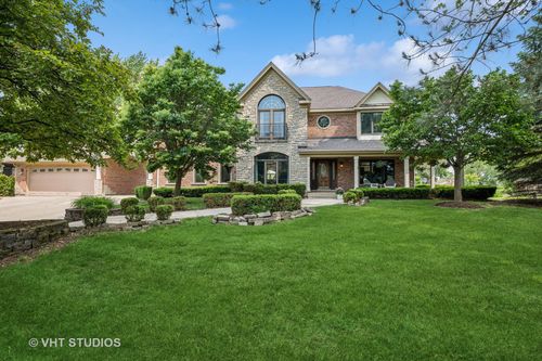 540 Harvard Ave, Barrington, IL, 60010-5035 | Card Image