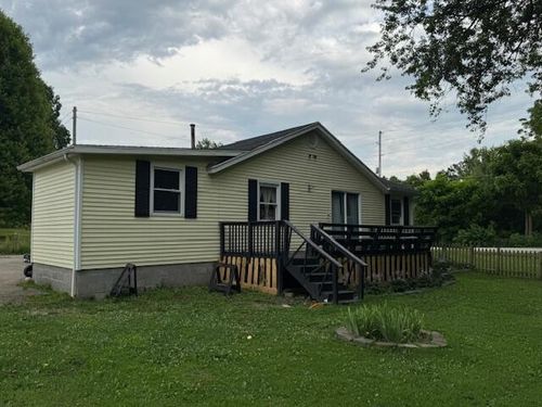 3862 Moorefield Rd, Springfield, OH, 45502-9241 | Card Image