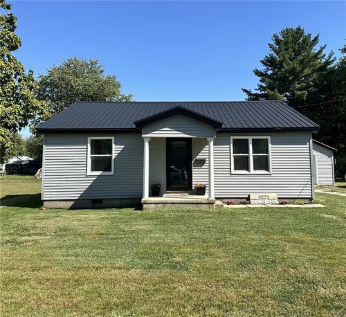 112 Nw 4th St, Casey, IL, 62420-1115 | Card Image