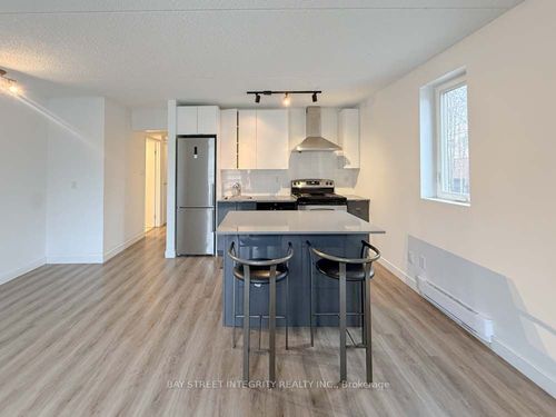 unit-6-678 Queen Street E, Toronto, ON, M4M1G8 | Card Image