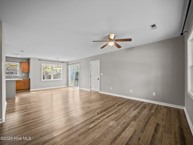 204 Julia Ct, House other with 3 bedrooms, 2 bathrooms and 2 parking in Jacksonville NC | Image 4