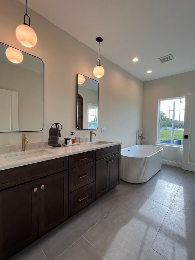 9524 Hook St, House other with 4 bedrooms, 3 bathrooms and 6 parking in Highland IN | Image 28