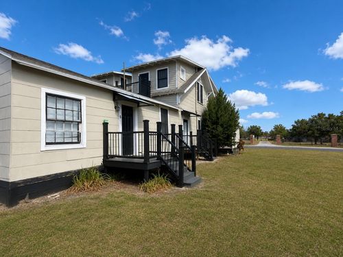 1339 7th St Sw, WINTER HAVEN, FL, 33880-3833 | Card Image