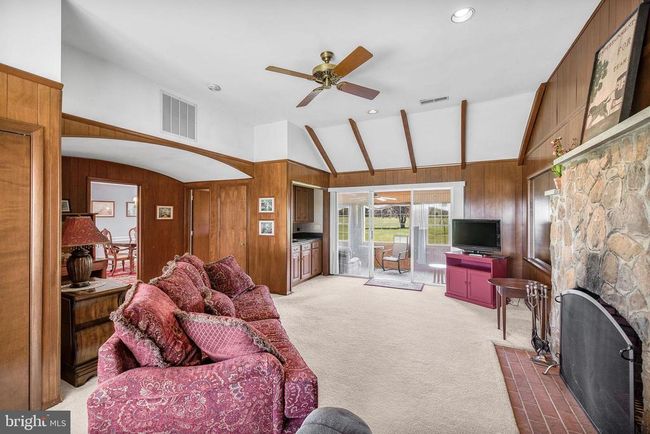 8371 Langhorne Rd, Home with 3 bedrooms, 3 bathrooms and null parking in Scottsville VA | Image 21