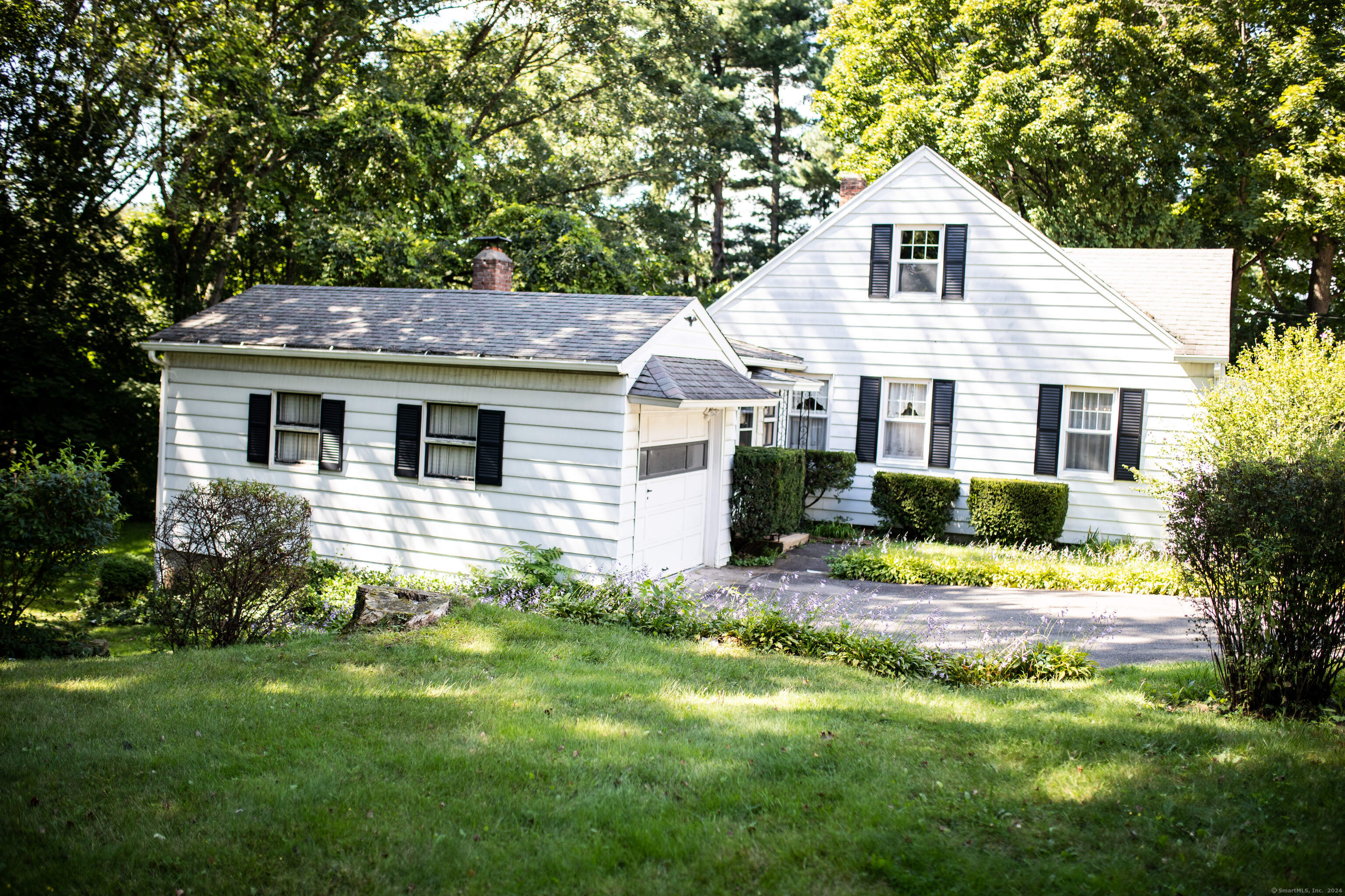 Frost Rd, Waterbury, CT 06705