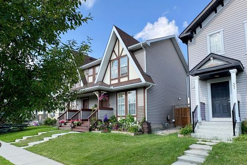 33 Elgin Meadows View Se, Calgary, AB, T2Z0E9 | Card Image