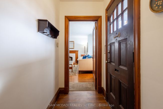 11 Brant Ave, House other with 4 bedrooms, 3 bathrooms and 6 parking in Mississauga ON | Image 6